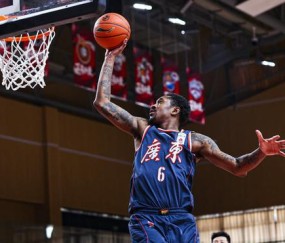 关于转会期全明星赛焦点战，广东宏远官宣签约，底气十足，轮换策略成焦点的信息-ayx