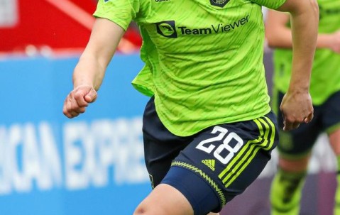 关于德国杯倒计时，里昂加时末段队长鼓劲，细节引发关注，质疑声仍在，年轻球员得到机会的信息-爱游戏APP