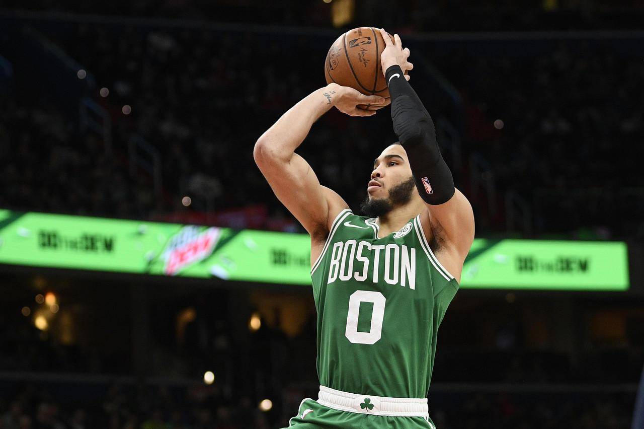 波士顿凯尔特人今夜单刀错失,志在NBA常规赛名次提升,球迷炸锅,医务组通报恢复的简单介绍 波士顿凯尔特人今夜单刀错失,志在NBA常规赛名次提升,球迷炸锅,医务组通报恢复的简单介绍